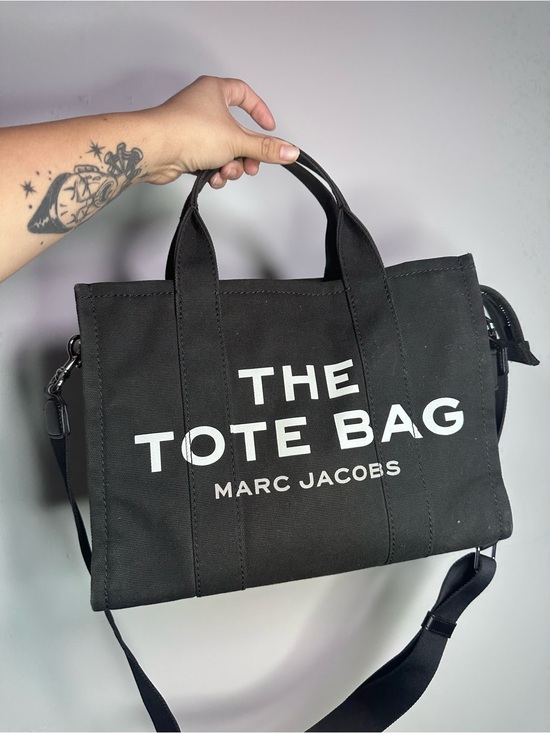 Marc Jacobs Handbags - Marc Jacobs Black Canvas Tote with White Logo